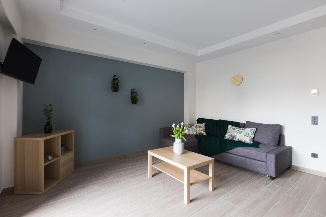 Aparthotel 12 Reasons Why Metaxourgeio à Athènes Extérieur photo