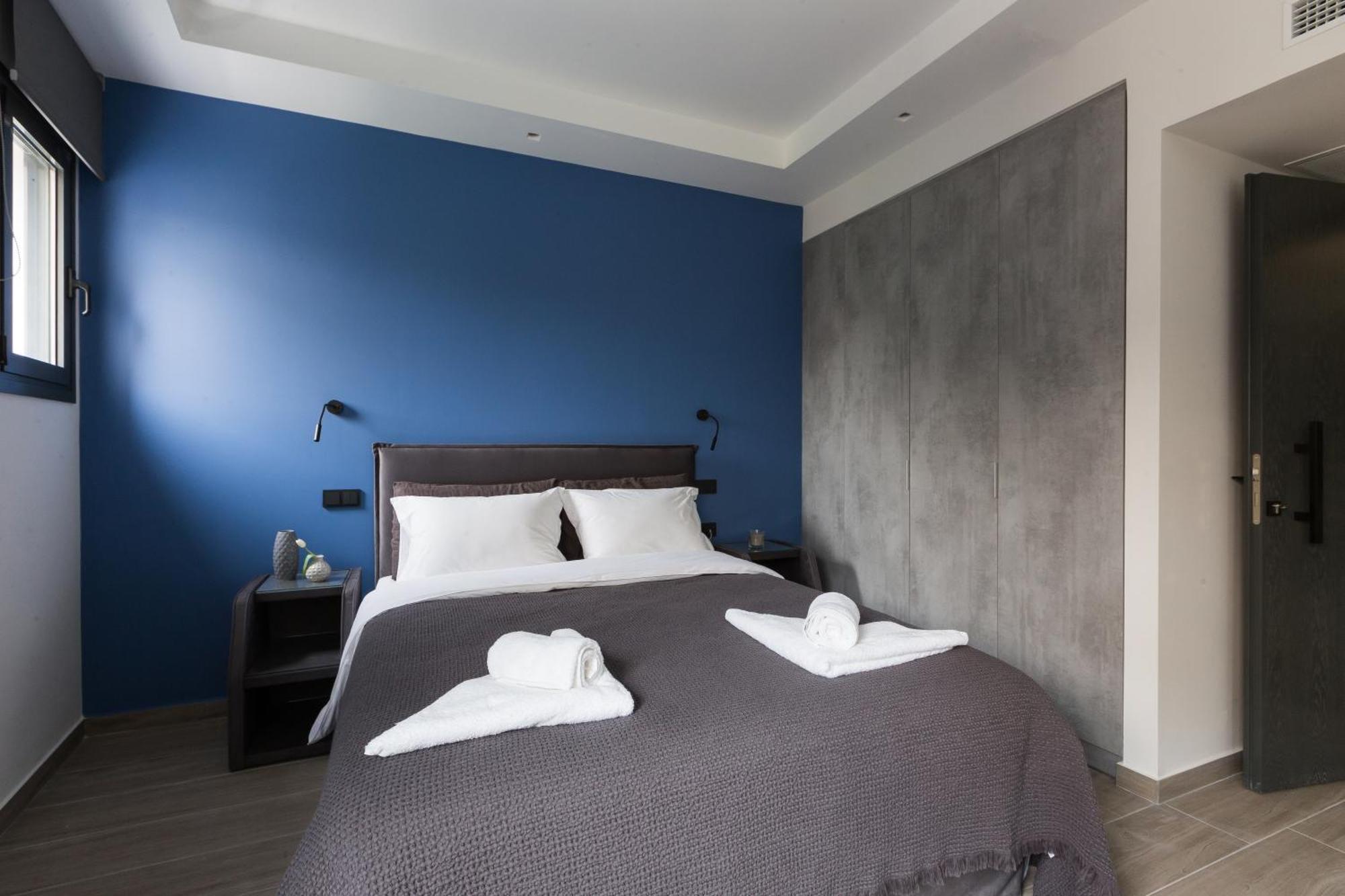 Aparthotel 12 Reasons Why Metaxourgeio à Athènes Extérieur photo